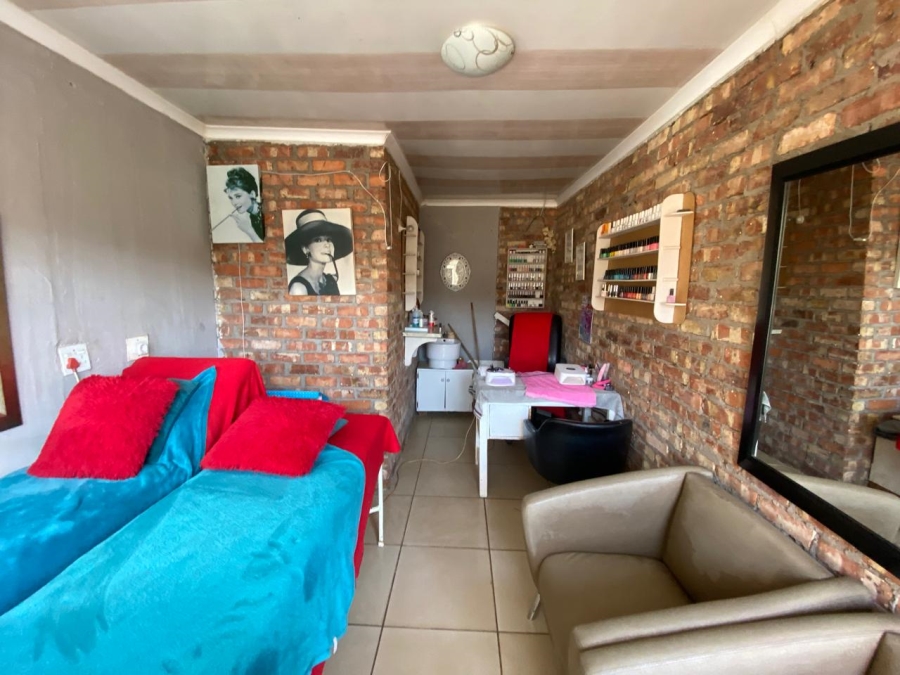 2 Bedroom Property for Sale in Orange Farm Gauteng