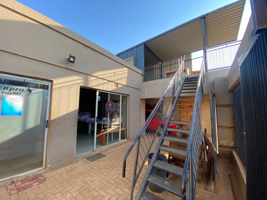 2 Bedroom Property for Sale in Orange Farm Gauteng