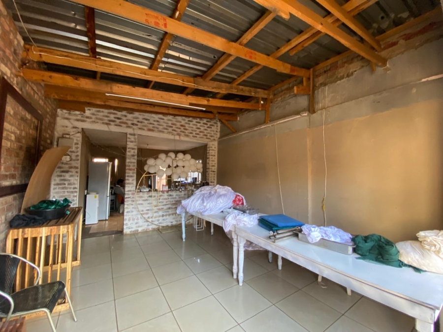 2 Bedroom Property for Sale in Orange Farm Gauteng