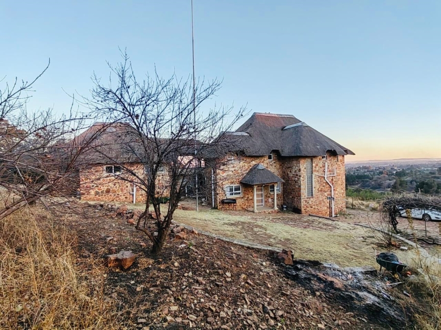 5 Bedroom Property for Sale in Ohenimuri Gauteng