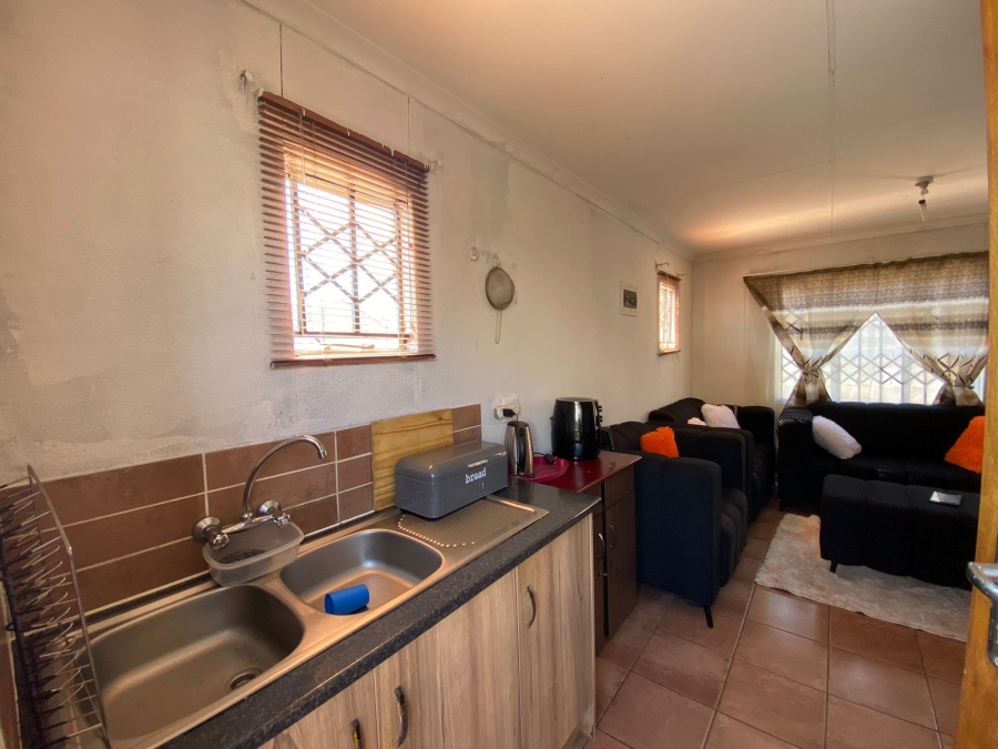 2 Bedroom Property for Sale in Stretford Gauteng