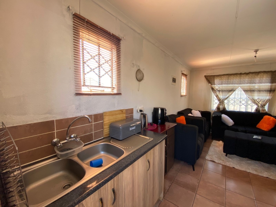 2 Bedroom Property for Sale in Stretford Gauteng