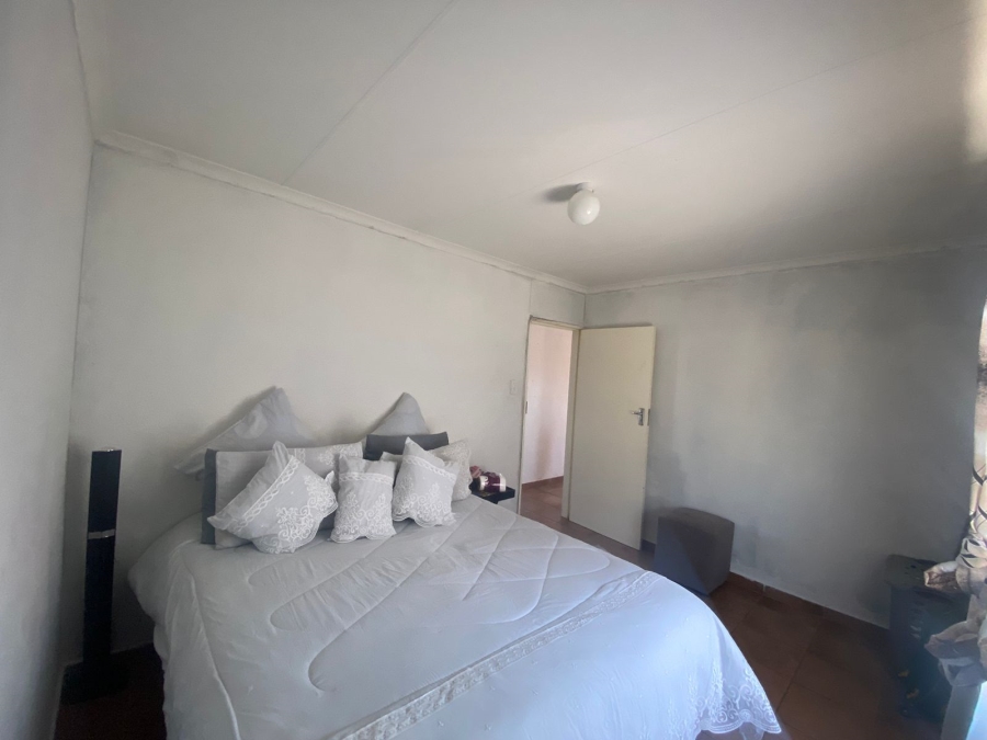 2 Bedroom Property for Sale in Stretford Gauteng