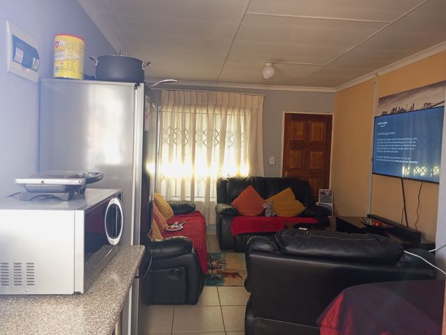 2 Bedroom Property for Sale in Gem Valley Gauteng