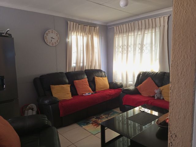 2 Bedroom Property for Sale in Gem Valley Gauteng