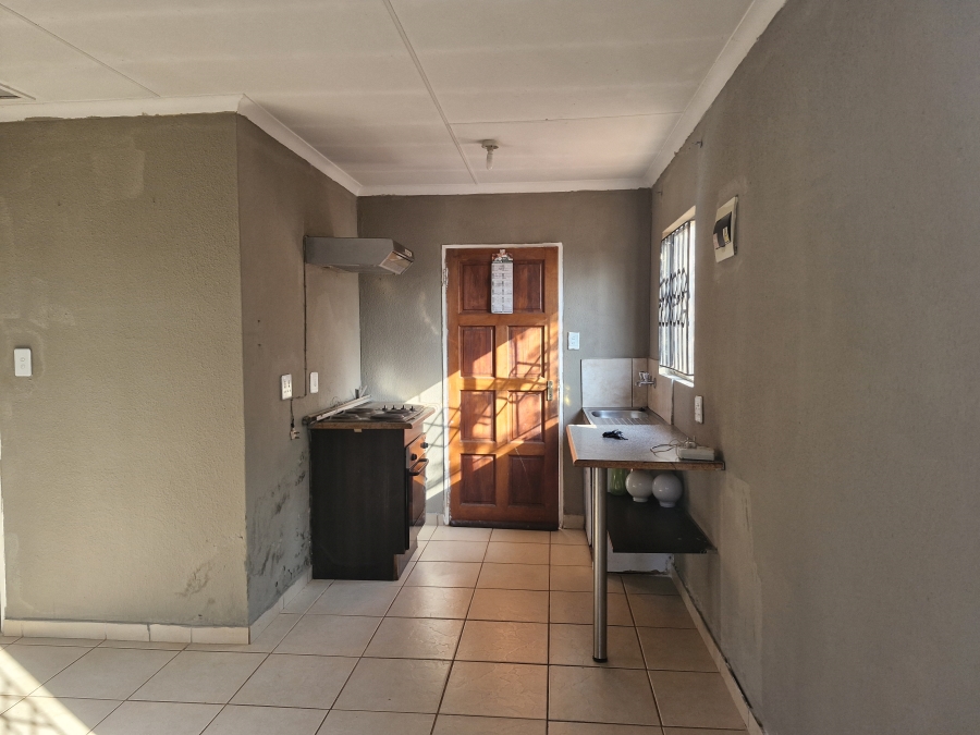 2 Bedroom Property for Sale in Gem Valley Gauteng