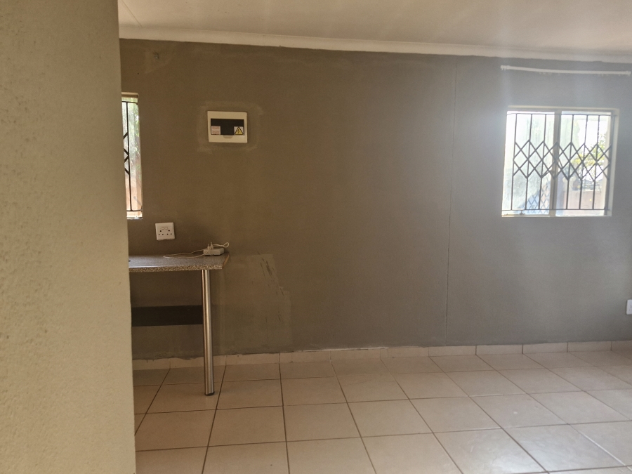 2 Bedroom Property for Sale in Gem Valley Gauteng