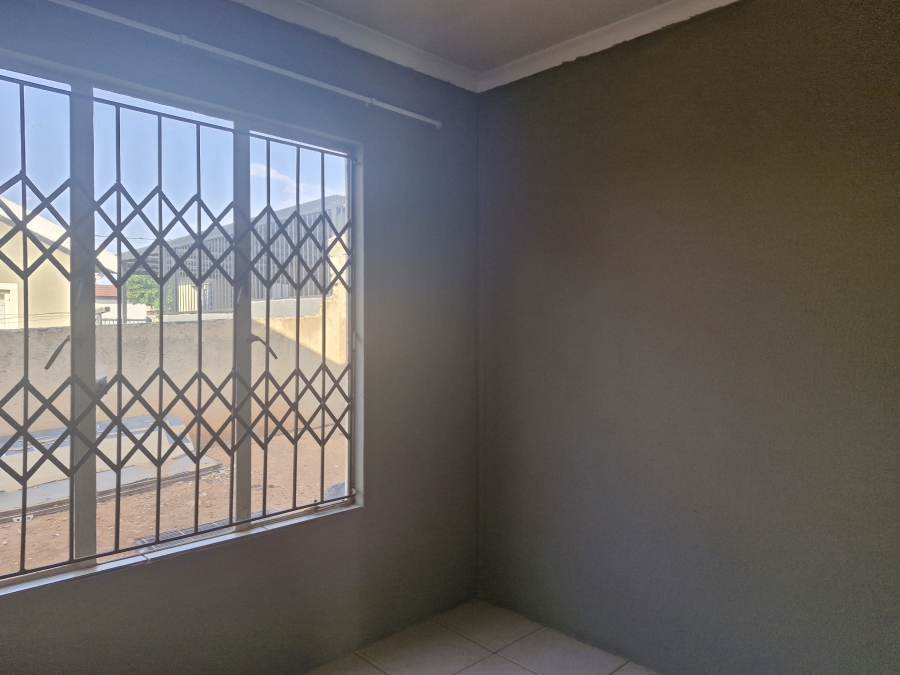 2 Bedroom Property for Sale in Gem Valley Gauteng