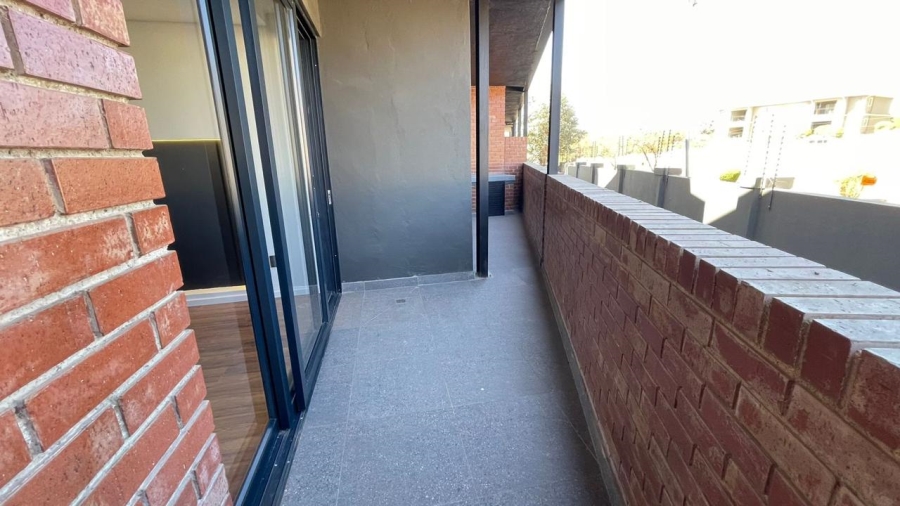 To Let 2 Bedroom Property for Rent in Broadacres Gauteng