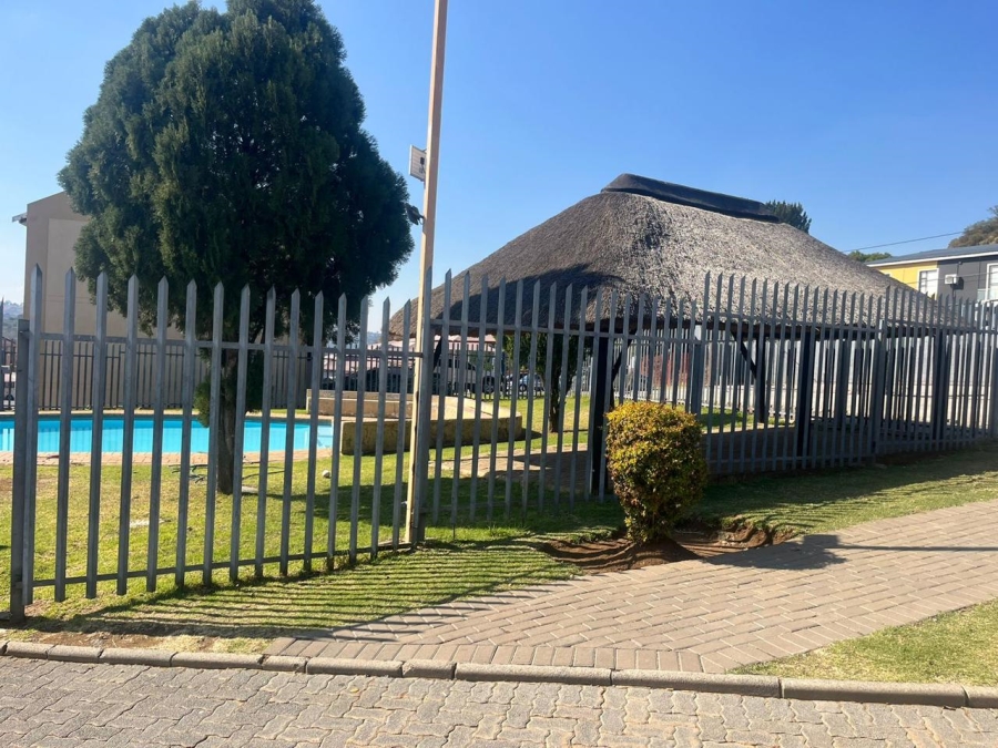 3 Bedroom Property for Sale in Alan Manor Gauteng