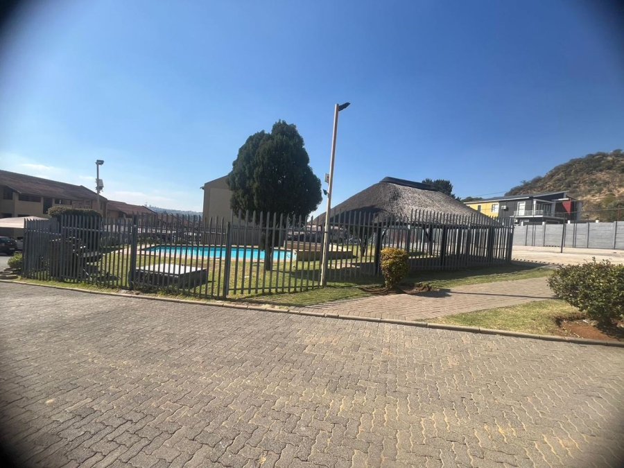 3 Bedroom Property for Sale in Alan Manor Gauteng