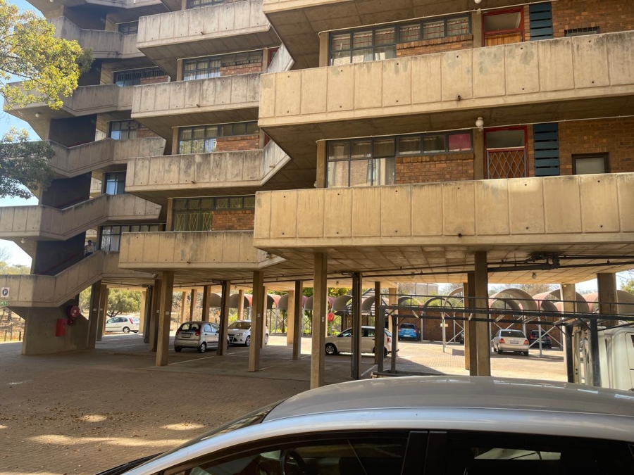 2 Bedroom Property for Sale in Kilner Park Gauteng