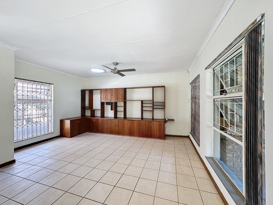 3 Bedroom Property for Sale in La Montagne Gauteng