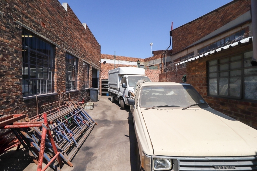 Commercial Property for Sale in Booysens Gauteng