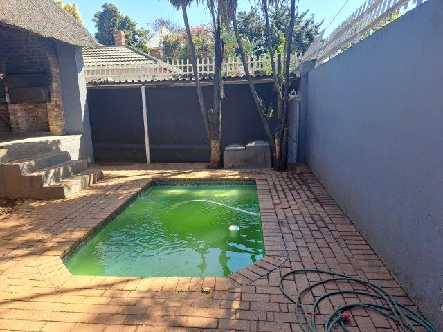 7 Bedroom Property for Sale in Kensington Gauteng