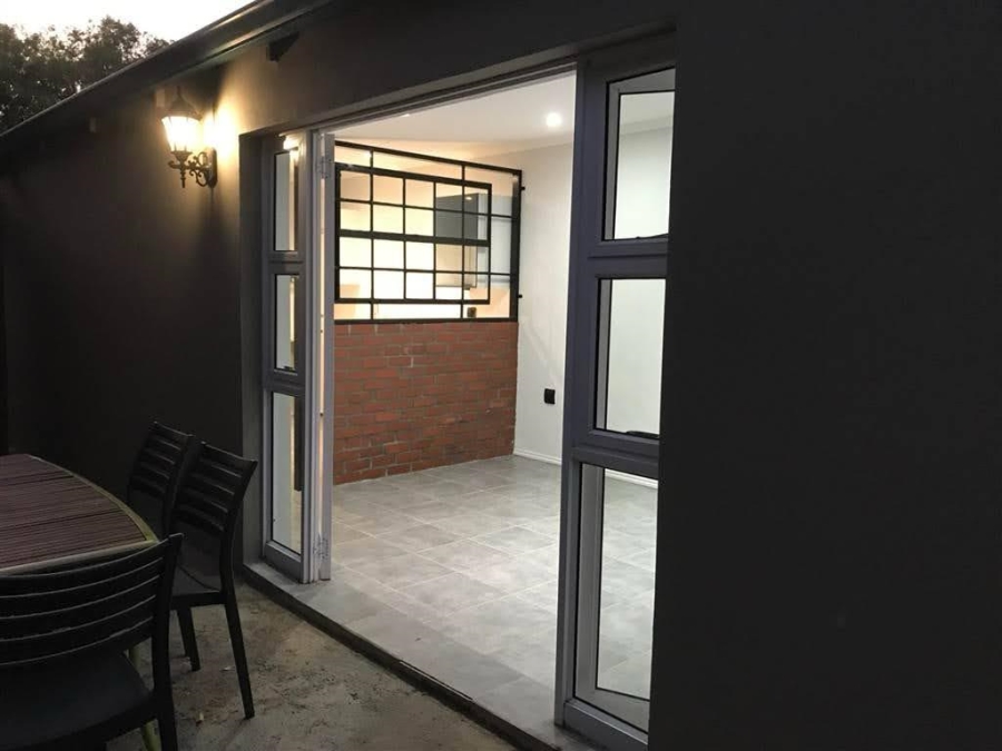 To Let 1 Bedroom Property for Rent in Lyttelton Manor Gauteng