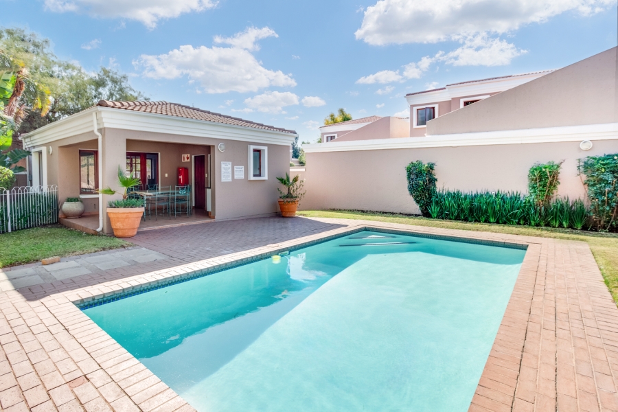 3 Bedroom Property for Sale in Lonehill Gauteng