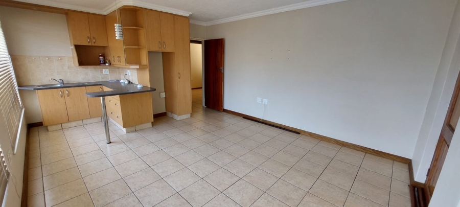 5 Bedroom Property for Sale in Vorna Valley Gauteng