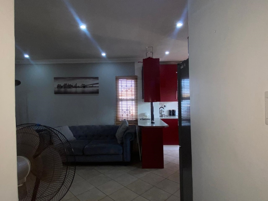 2 Bedroom Property for Sale in Lehae Gauteng