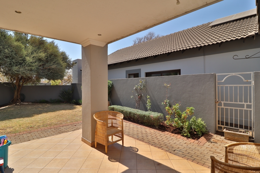 To Let 3 Bedroom Property for Rent in Rietvlei Heights Country Estate Gauteng