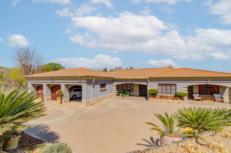 To Let 5 Bedroom Property for Rent in President Park Gauteng