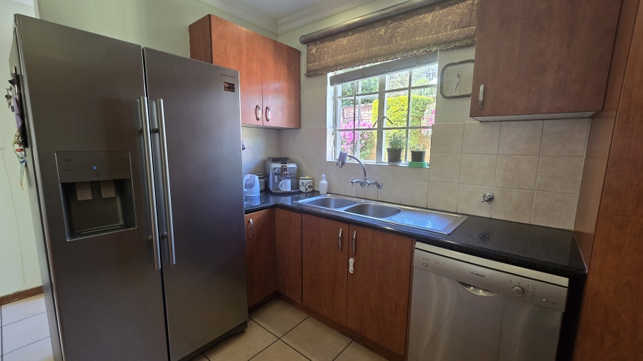 4 Bedroom Property for Sale in Bronberg Gauteng