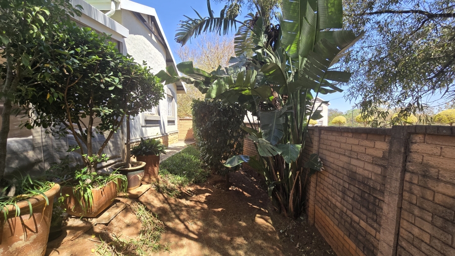 4 Bedroom Property for Sale in Bronberg Gauteng