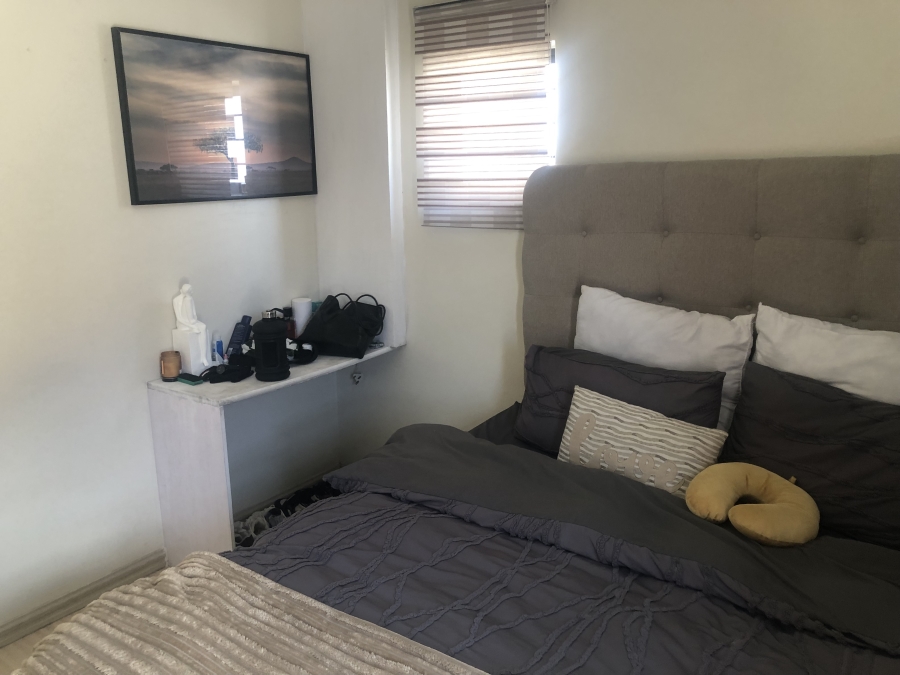 2 Bedroom Property for Sale in Barbeque Downs Gauteng