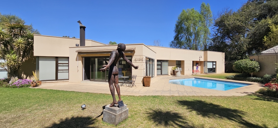 4 Bedroom Property for Sale in Three Rivers Proper Gauteng