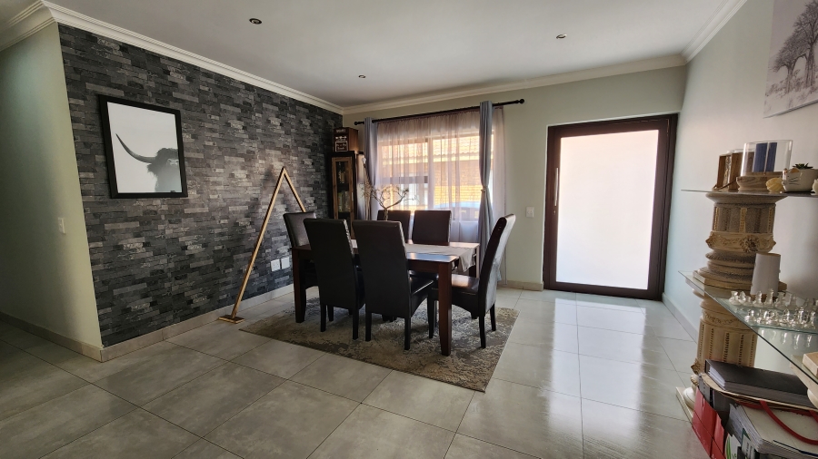 3 Bedroom Property for Sale in New Redruth Gauteng