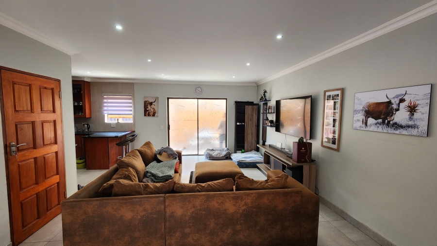 3 Bedroom Property for Sale in New Redruth Gauteng