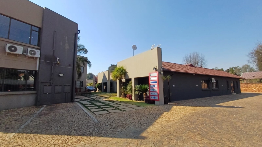 To Let commercial Property for Rent in Bedfordview Gauteng