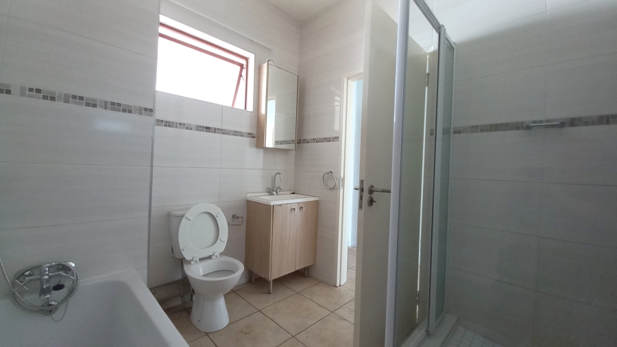 2 Bedroom Property for Sale in Ferndale Gauteng