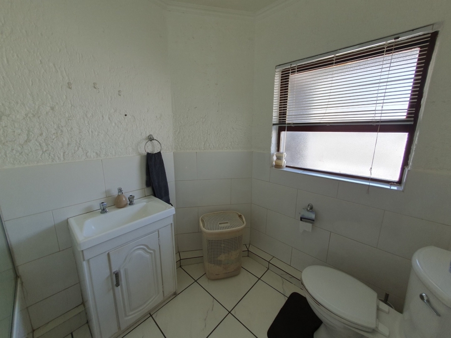 1 Bedroom Property for Sale in Paulshof Gauteng