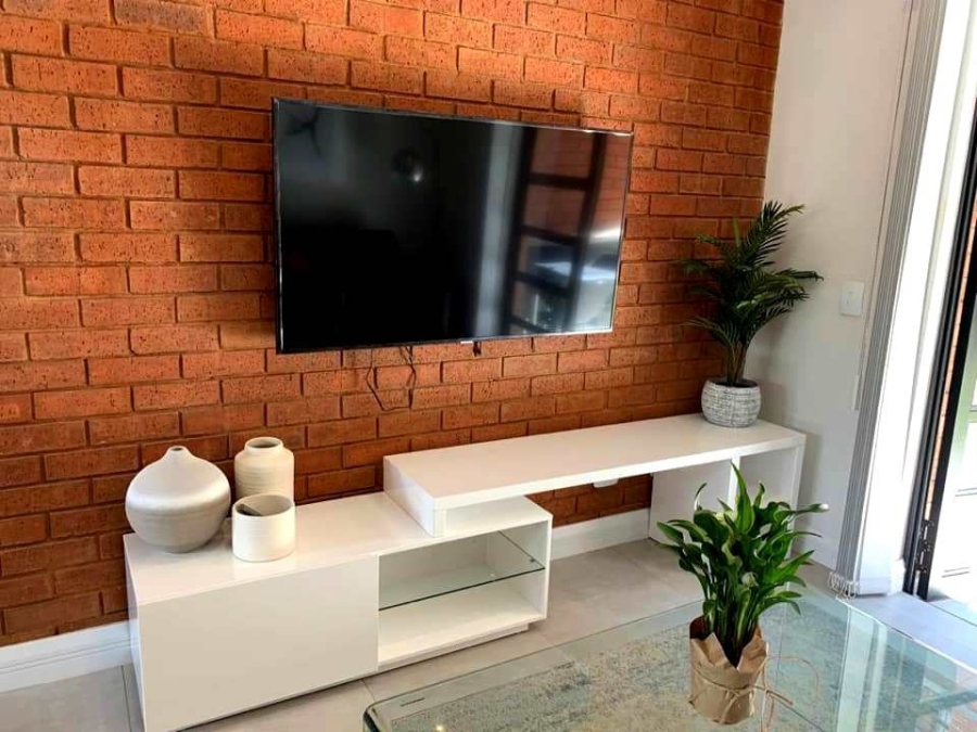 1 Bedroom Property for Sale in Melrose North Gauteng