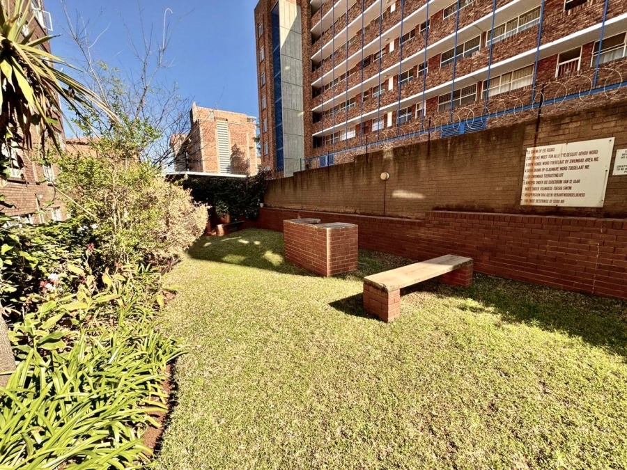 2 Bedroom Property for Sale in Wonderboom South Gauteng