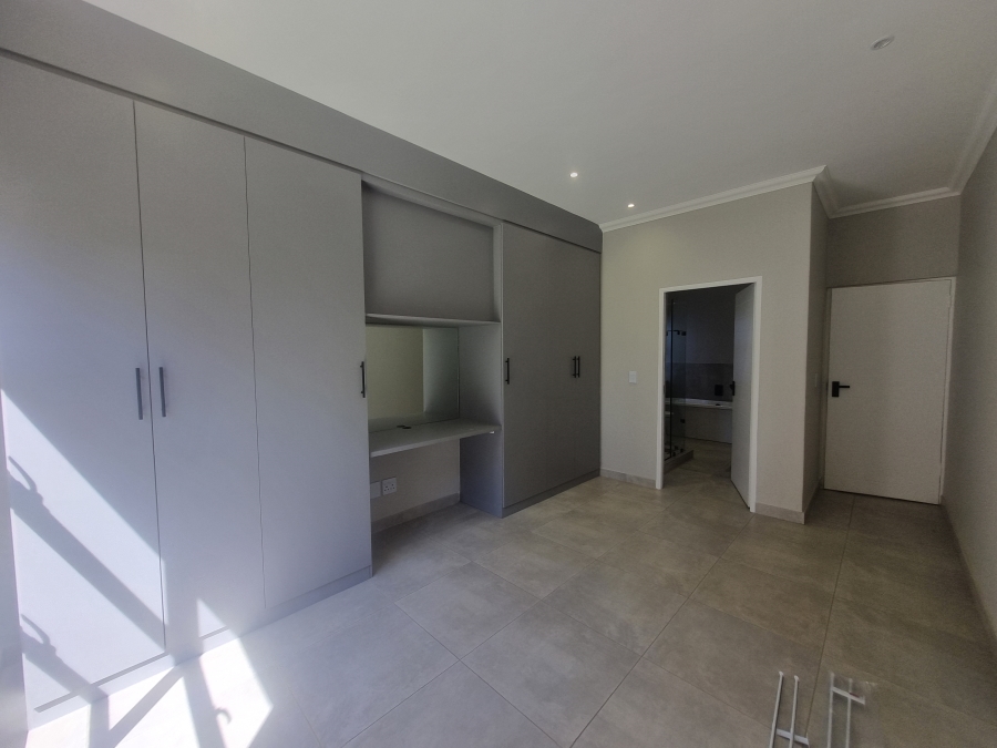 To Let 2 Bedroom Property for Rent in Baileys Muckleneuk Gauteng