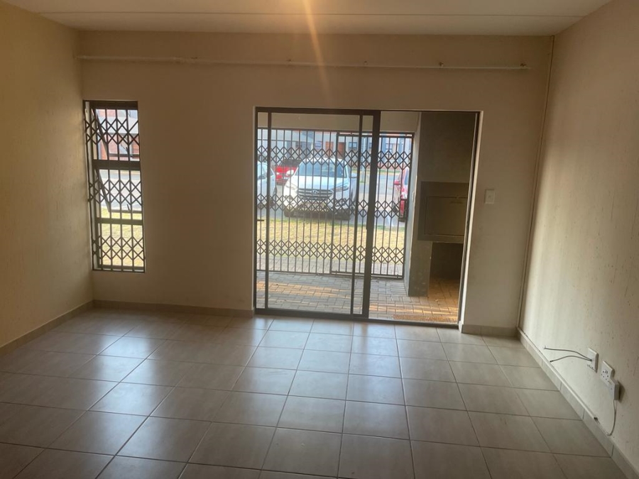 To Let 2 Bedroom Property for Rent in Terenure Gauteng