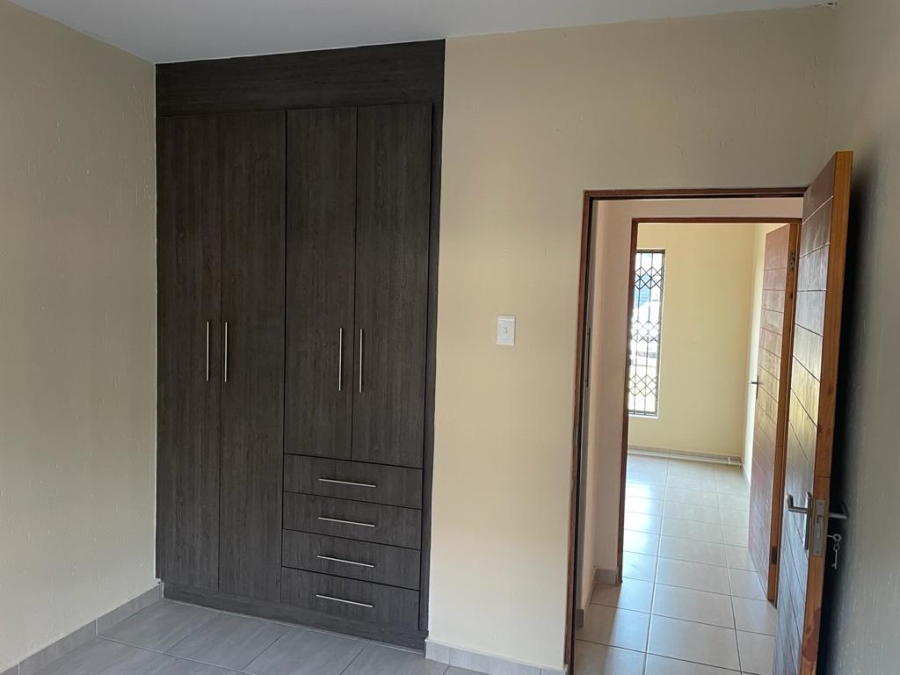 To Let 2 Bedroom Property for Rent in Terenure Gauteng