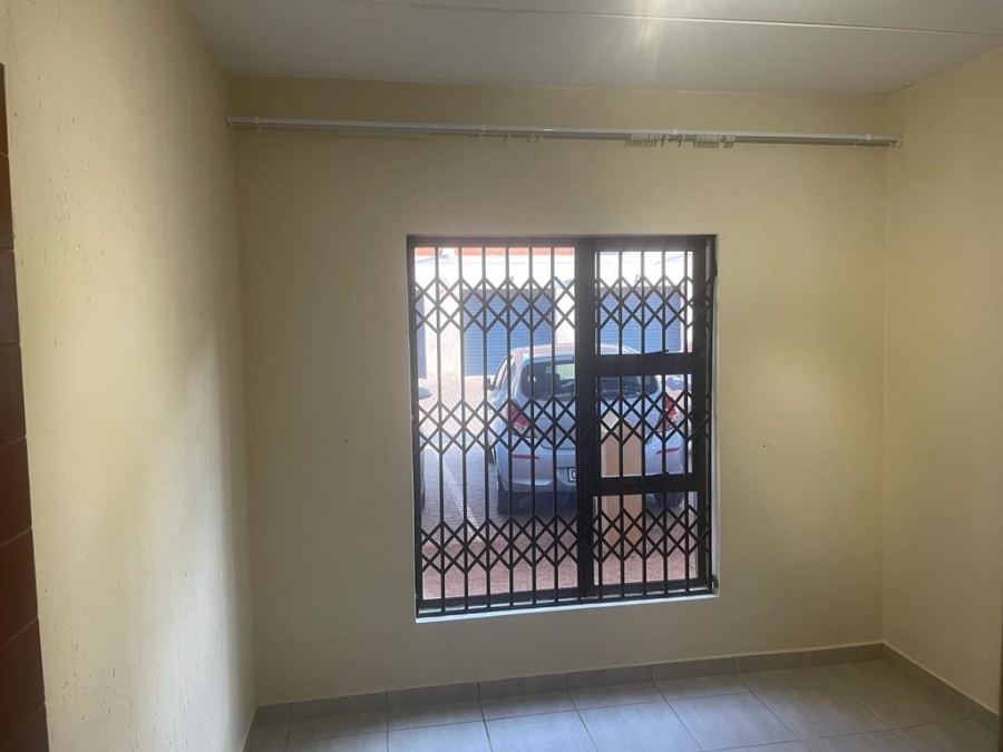 To Let 2 Bedroom Property for Rent in Terenure Gauteng