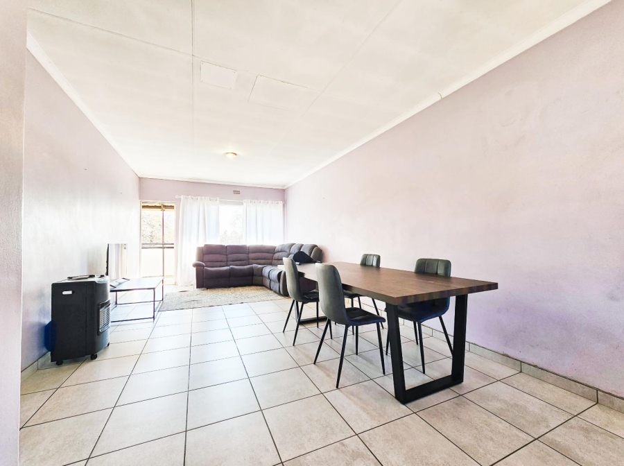 2 Bedroom Property for Sale in Windsor West Gauteng