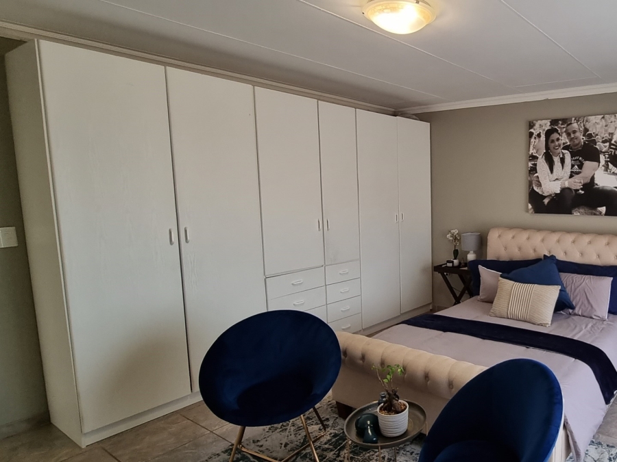 9 Bedroom Property for Sale in Drumblade A H Gauteng