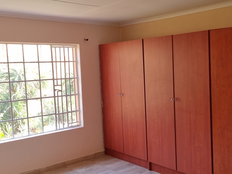 9 Bedroom Property for Sale in Drumblade A H Gauteng