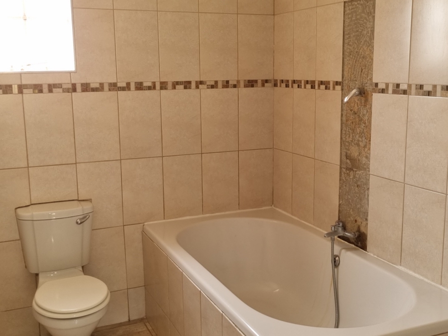 9 Bedroom Property for Sale in Drumblade A H Gauteng