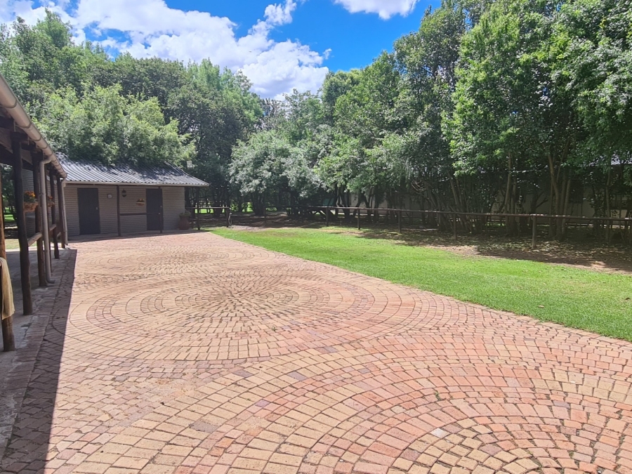 4 Bedroom Property for Sale in Marlbank Gauteng