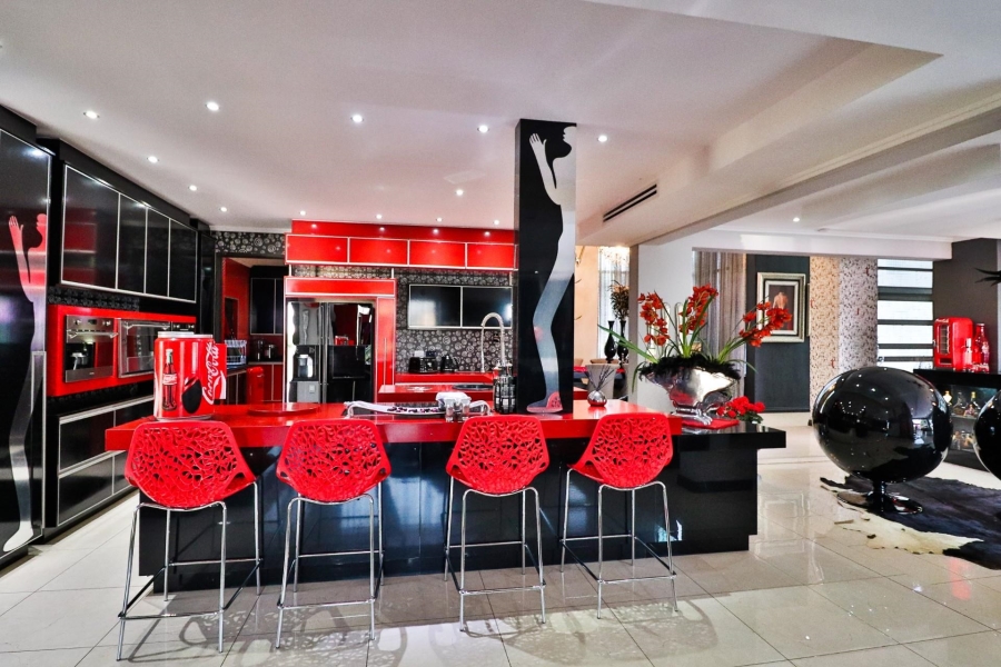 5 Bedroom Property for Sale in Northdene Gauteng