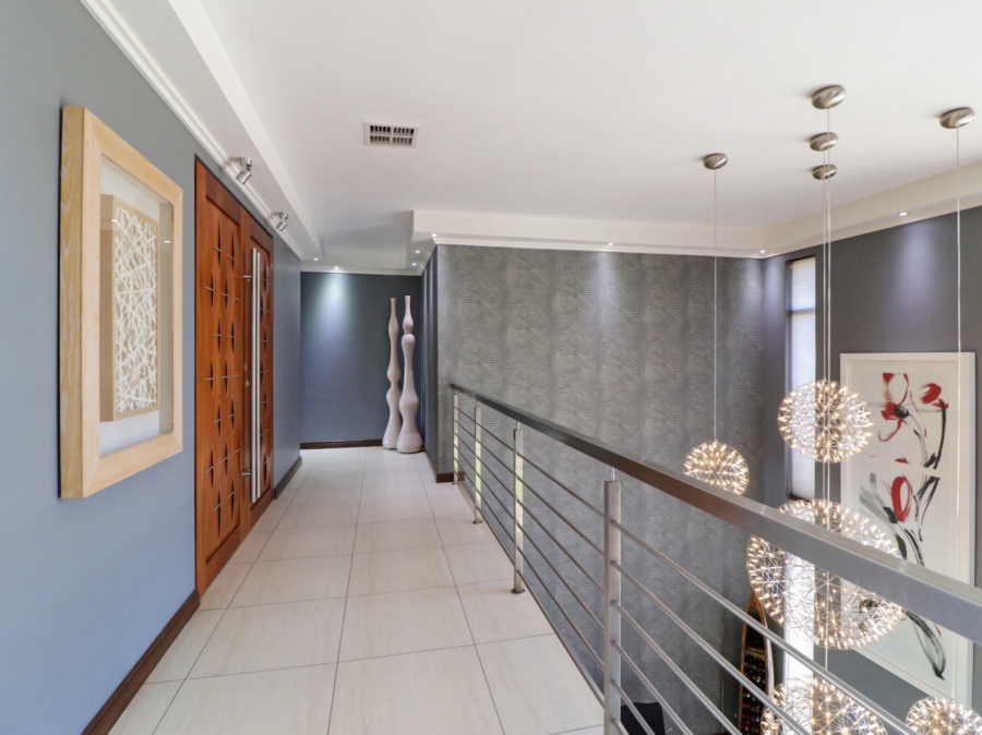 5 Bedroom Property for Sale in Northdene Gauteng