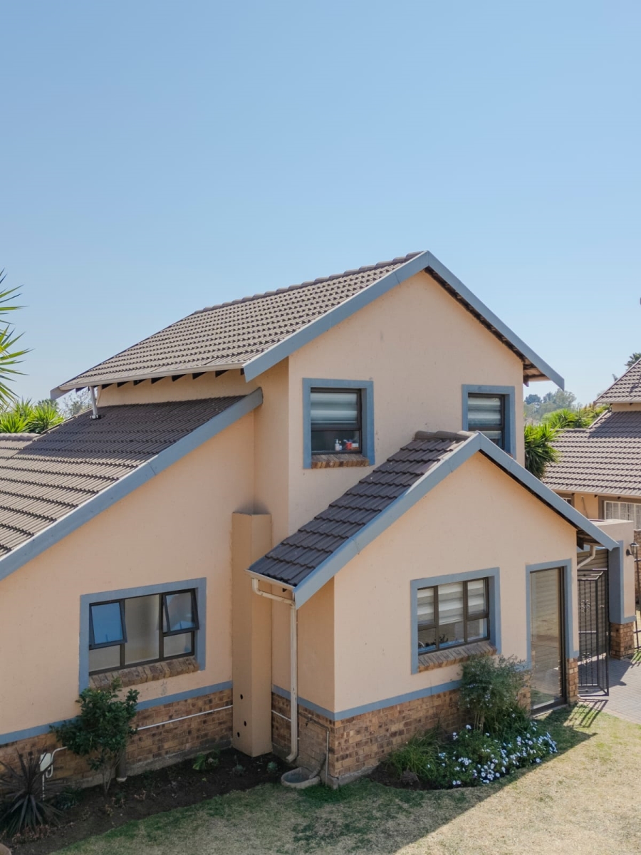 3 Bedroom Property for Sale in Pomona AH Gauteng