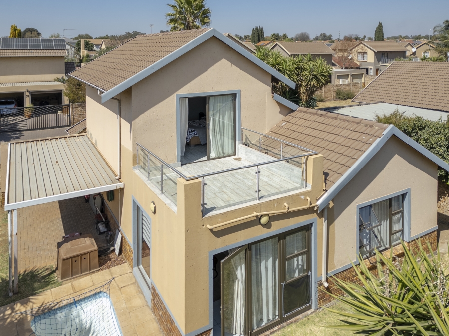 3 Bedroom Property for Sale in Pomona AH Gauteng