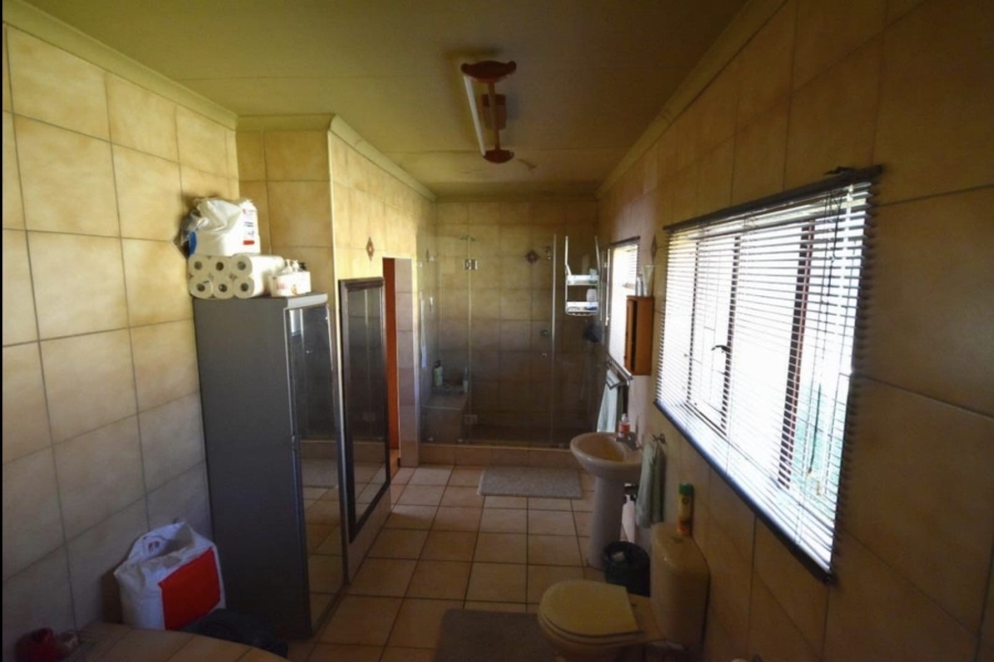 To Let 4 Bedroom Property for Rent in Wonderboom Gauteng